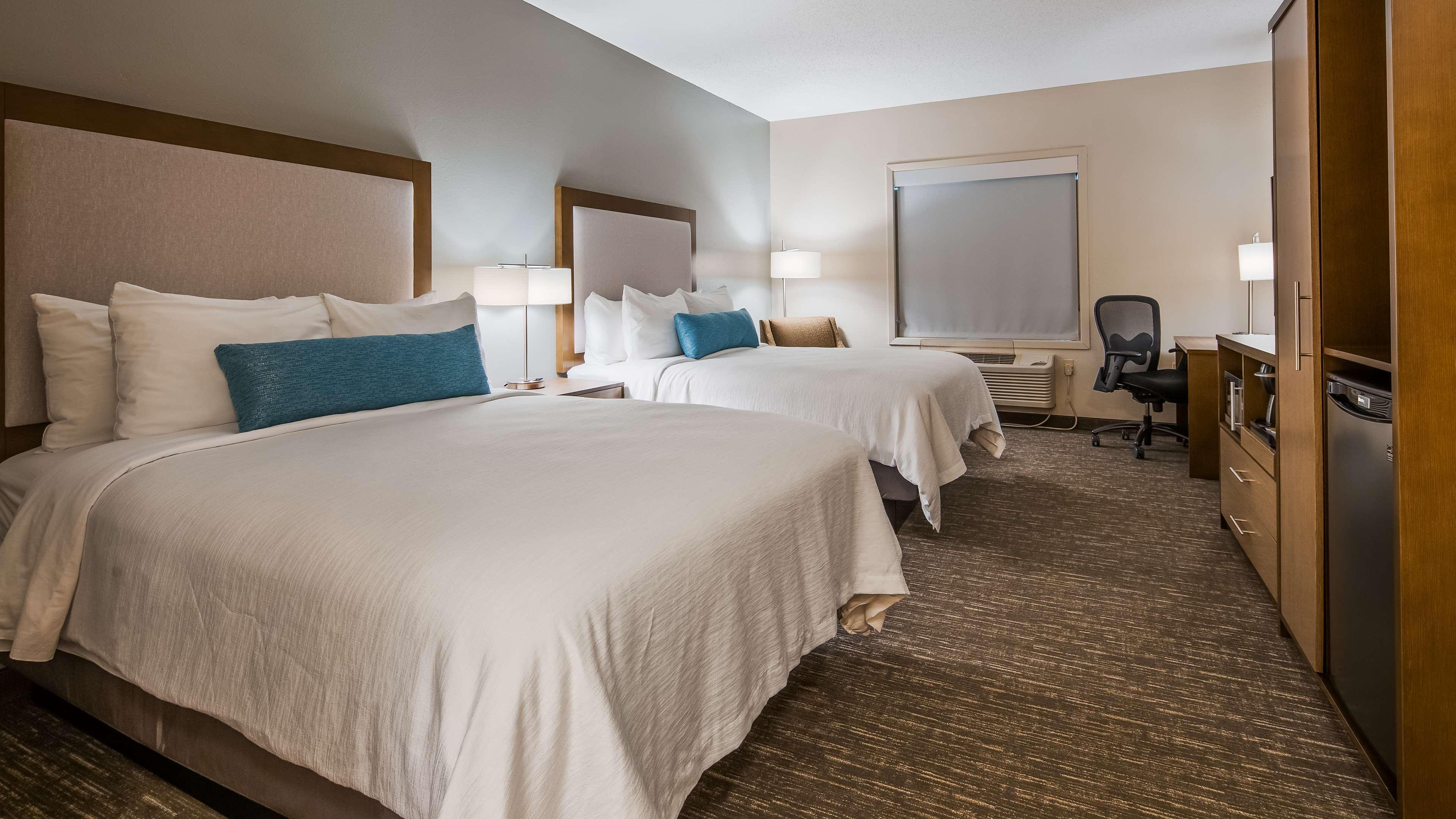 Best Western Plus Hudson I-94 Exterior photo