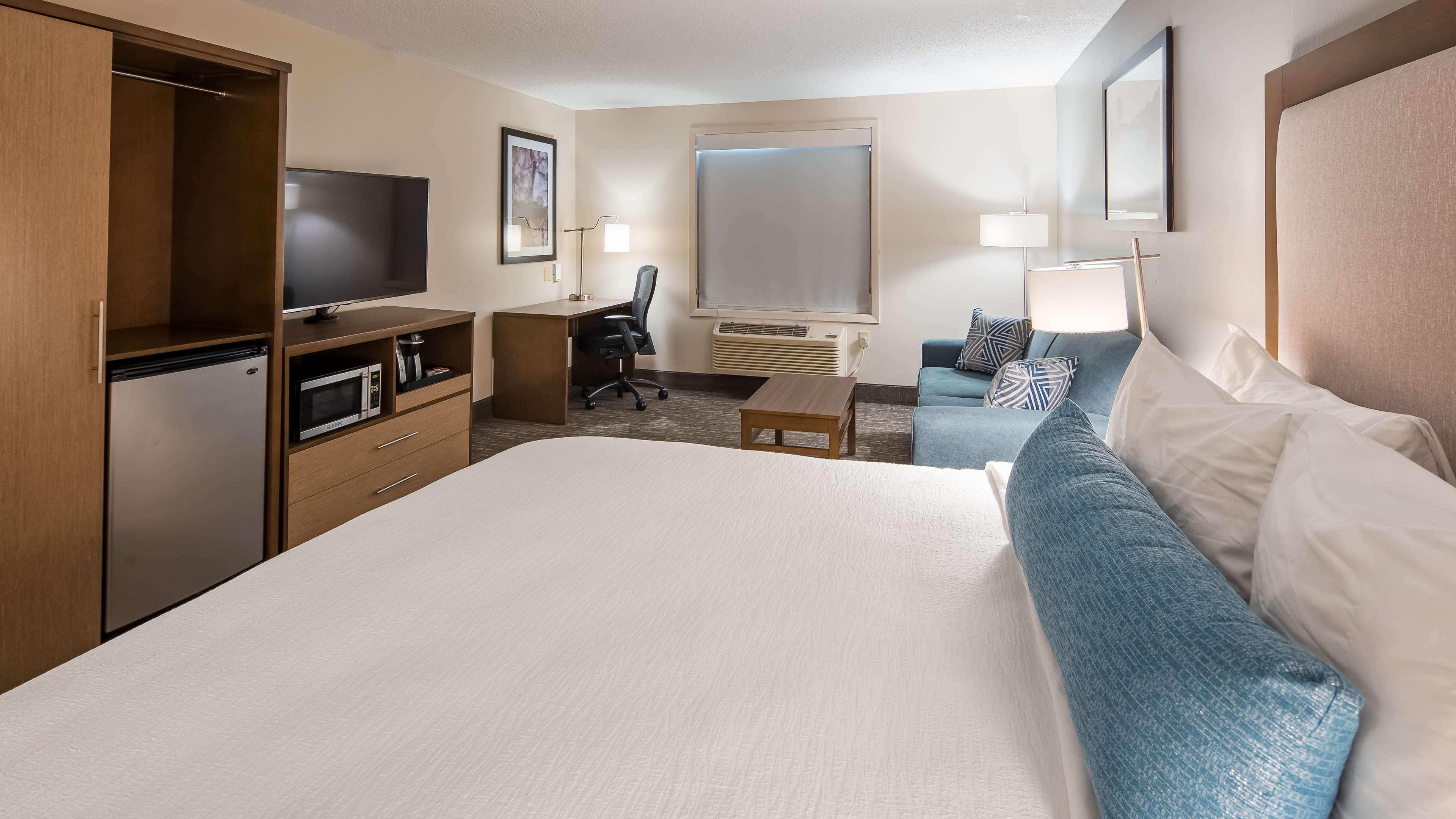 Best Western Plus Hudson I-94 Exterior photo
