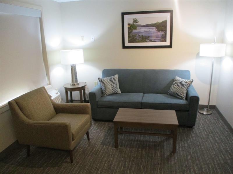 Best Western Plus Hudson I-94 Exterior photo