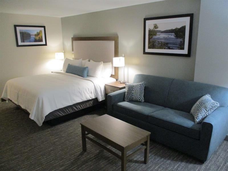 Best Western Plus Hudson I-94 Exterior photo